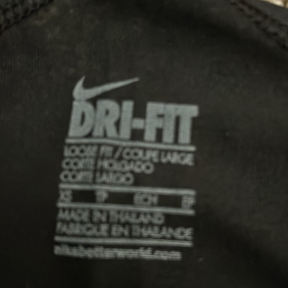 Nike Tank - Picture 3 of 5